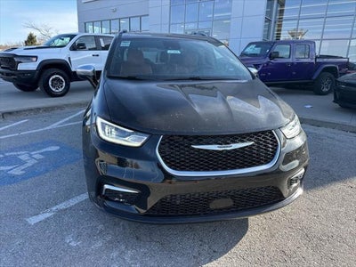 2026 Chrysler Pacifica PACIFICA PINNACLE
