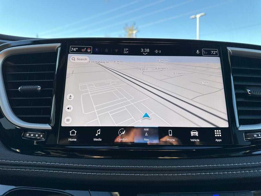 2026 Chrysler Pacifica Select