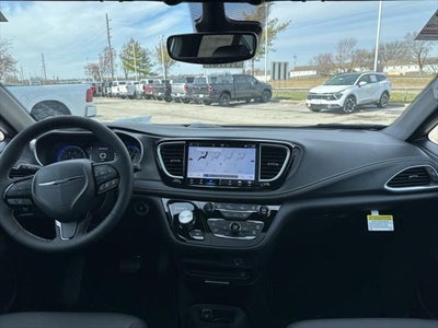 2026 Chrysler Pacifica PACIFICA SELECT AWD