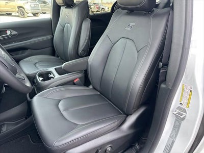 2026 Chrysler Pacifica PACIFICA SELECT AWD