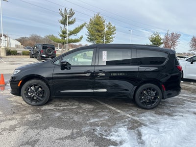 2026 Chrysler Pacifica Limited