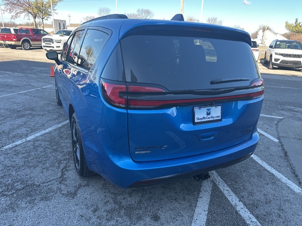 2026 Chrysler Pacifica Limited