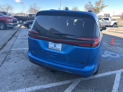 2026 Chrysler Pacifica Limited
