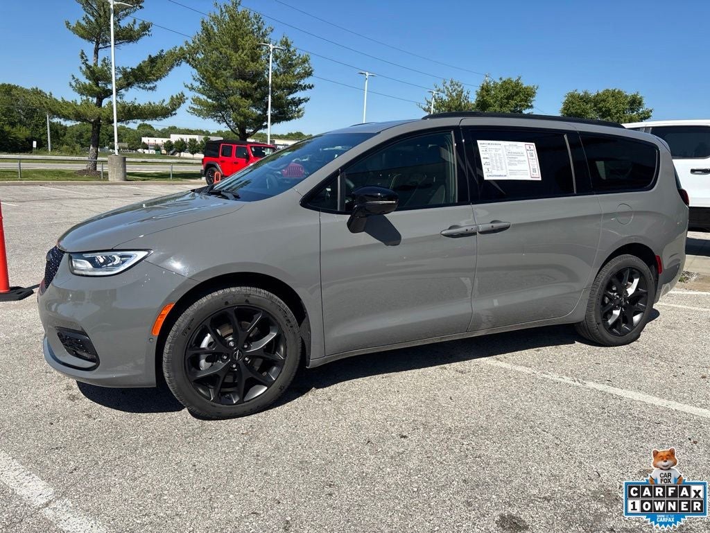 2025 Chrysler Pacifica Limited