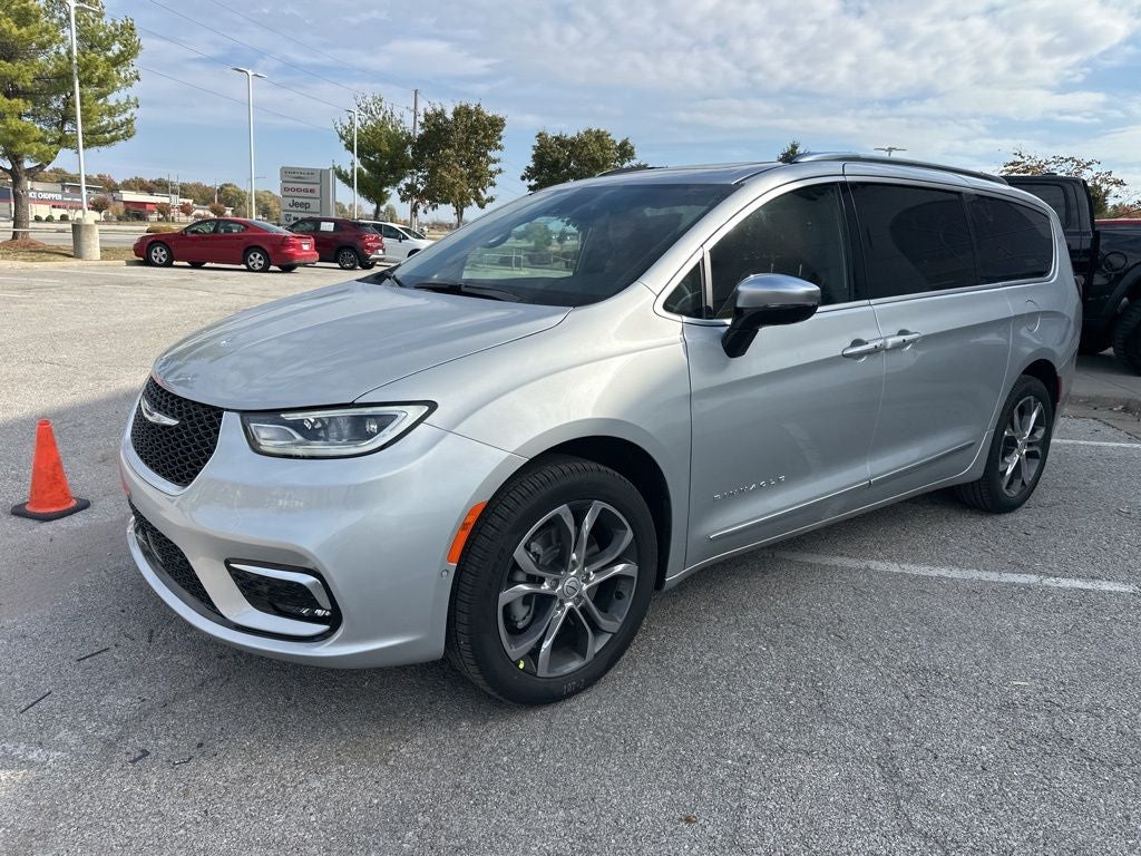 2026 Chrysler Pacifica Pinnacle