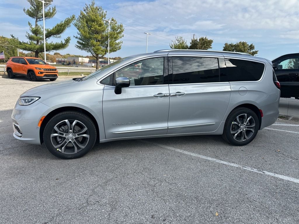 2026 Chrysler Pacifica Pinnacle