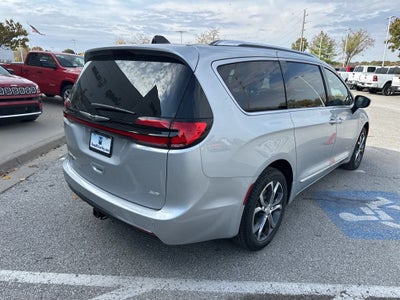 2026 Chrysler Pacifica Pinnacle