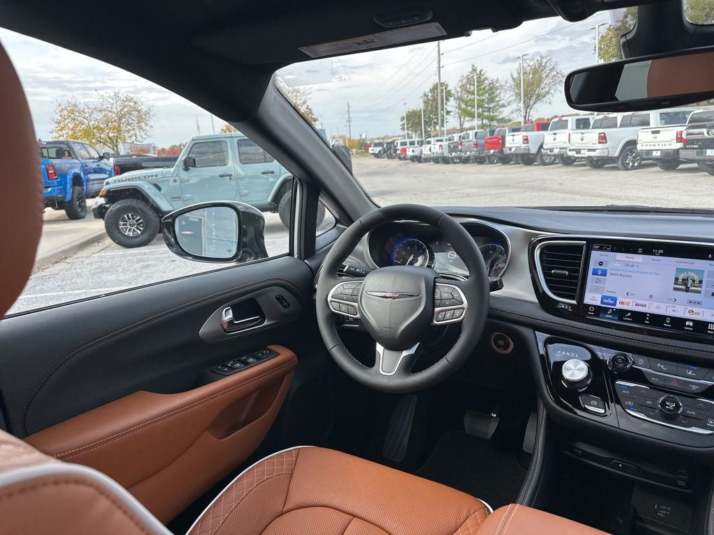 2026 Chrysler Pacifica Pinnacle