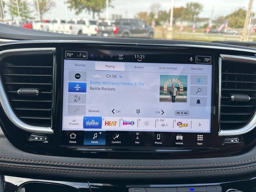 2026 Chrysler Pacifica Pinnacle