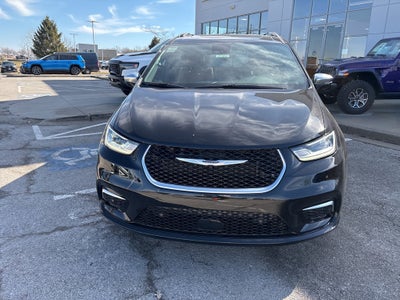 2026 Chrysler Pacifica Pinnacle