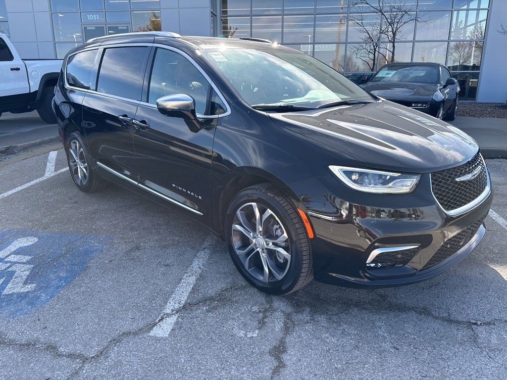 2026 Chrysler Pacifica Pinnacle