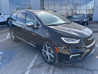 2026 Chrysler Pacifica Pinnacle