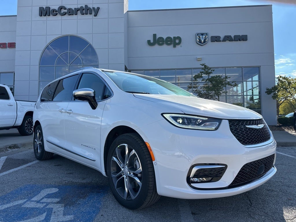 2026 Chrysler Pacifica Pinnacle