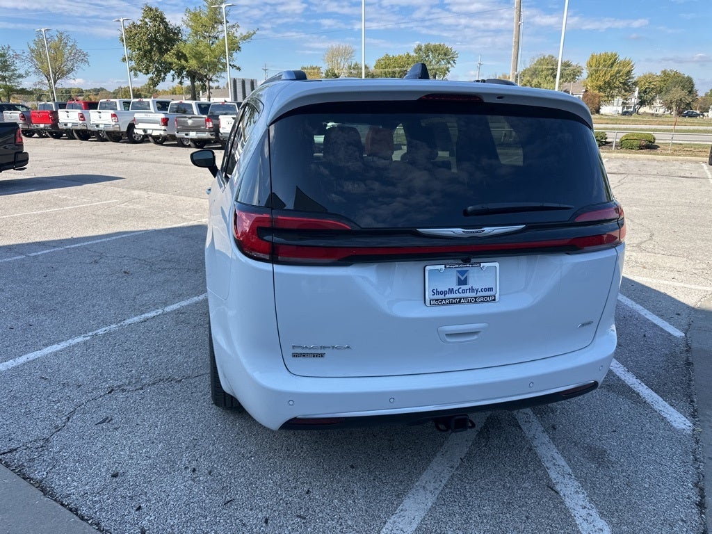 2026 Chrysler Pacifica Pinnacle