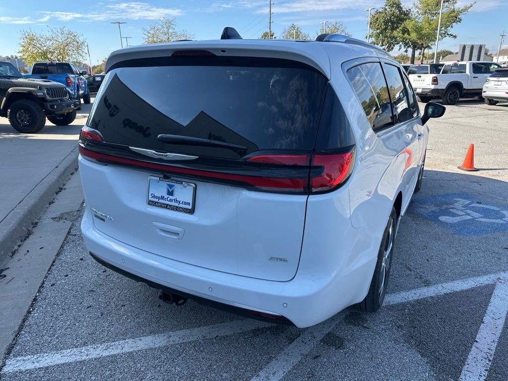 2026 Chrysler Pacifica Pinnacle