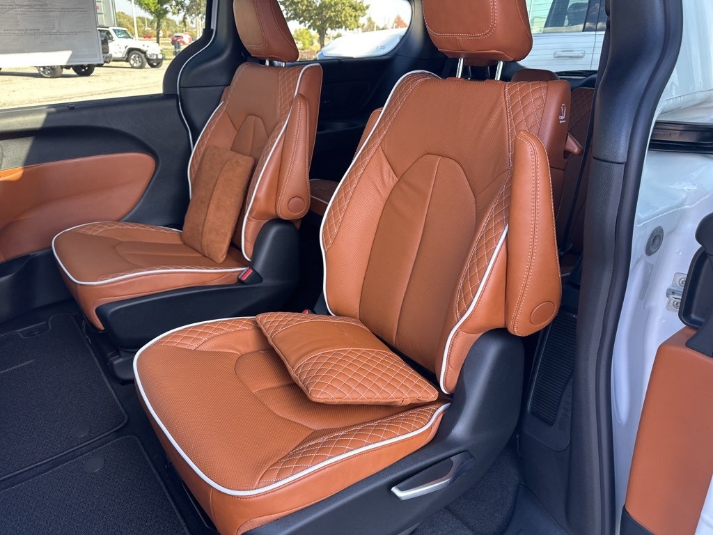 2026 Chrysler Pacifica Pinnacle