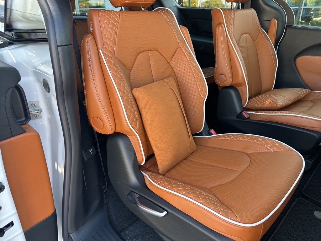 2026 Chrysler Pacifica Pinnacle