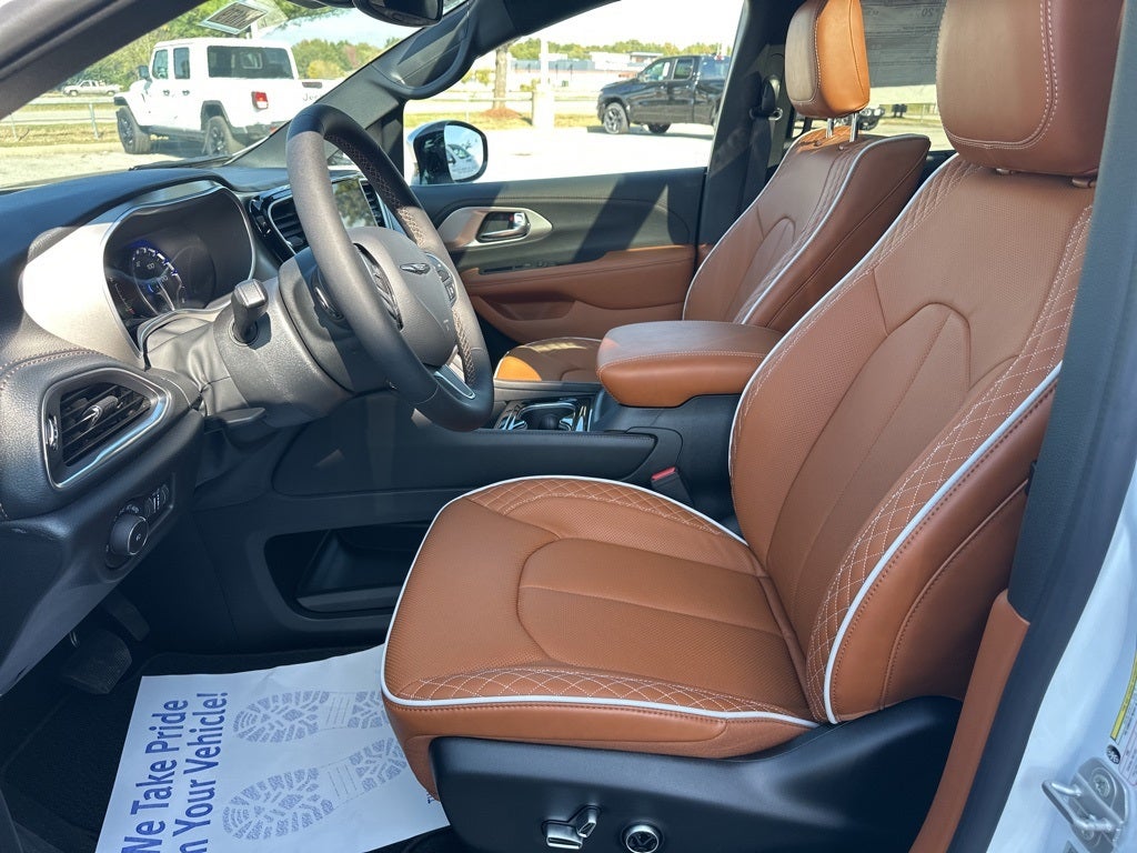 2026 Chrysler Pacifica Pinnacle