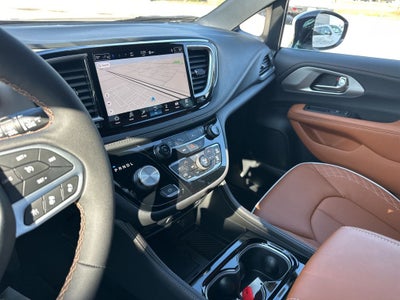 2026 Chrysler Pacifica Pinnacle