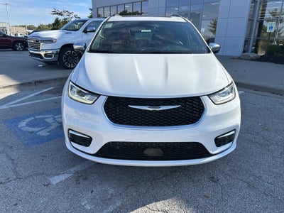 2026 Chrysler Pacifica Pinnacle