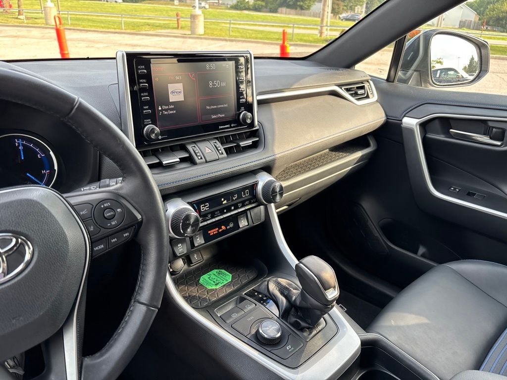 2020 Toyota RAV4 Hybrid XSE