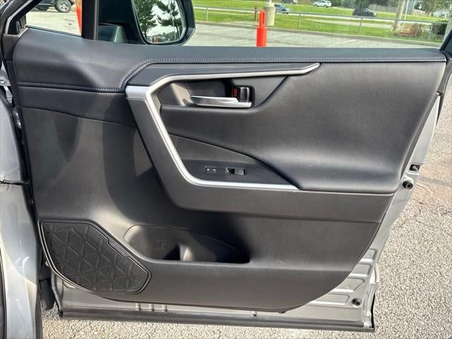 2020 Toyota RAV4 Hybrid XSE