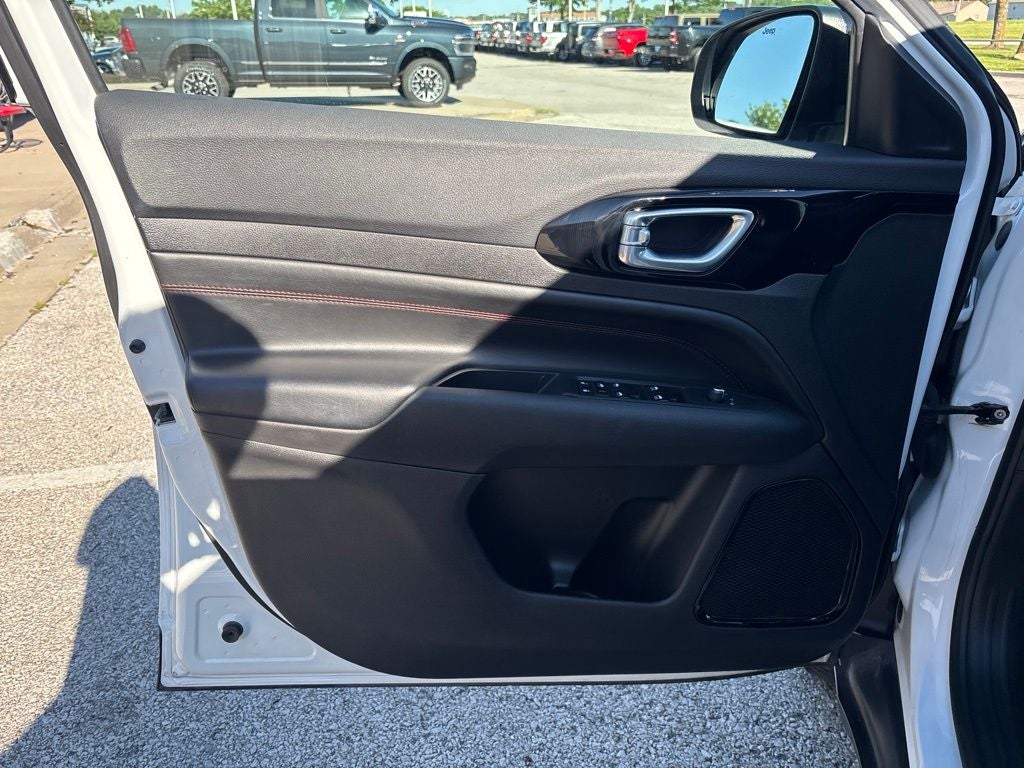 2025 Jeep Compass Trailhawk 4x4