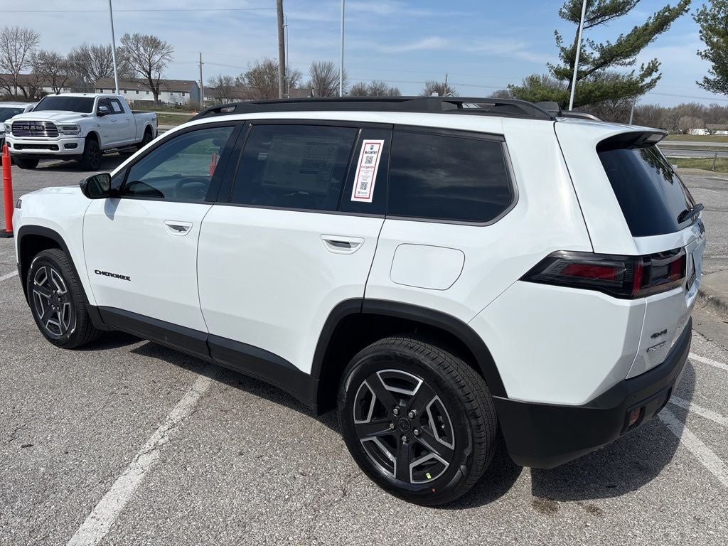 2026 Jeep Cherokee Laredo