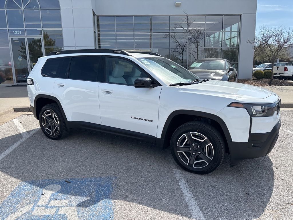 2026 Jeep Cherokee Laredo