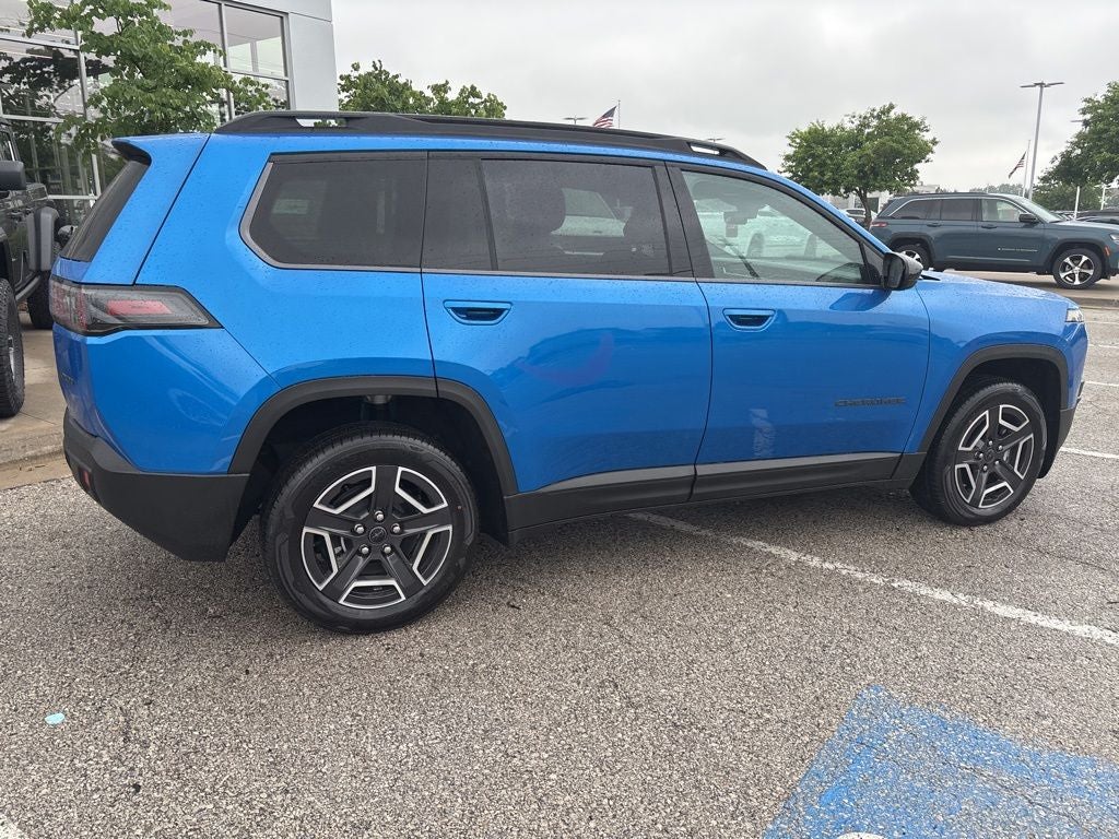 2026 Jeep Cherokee Laredo