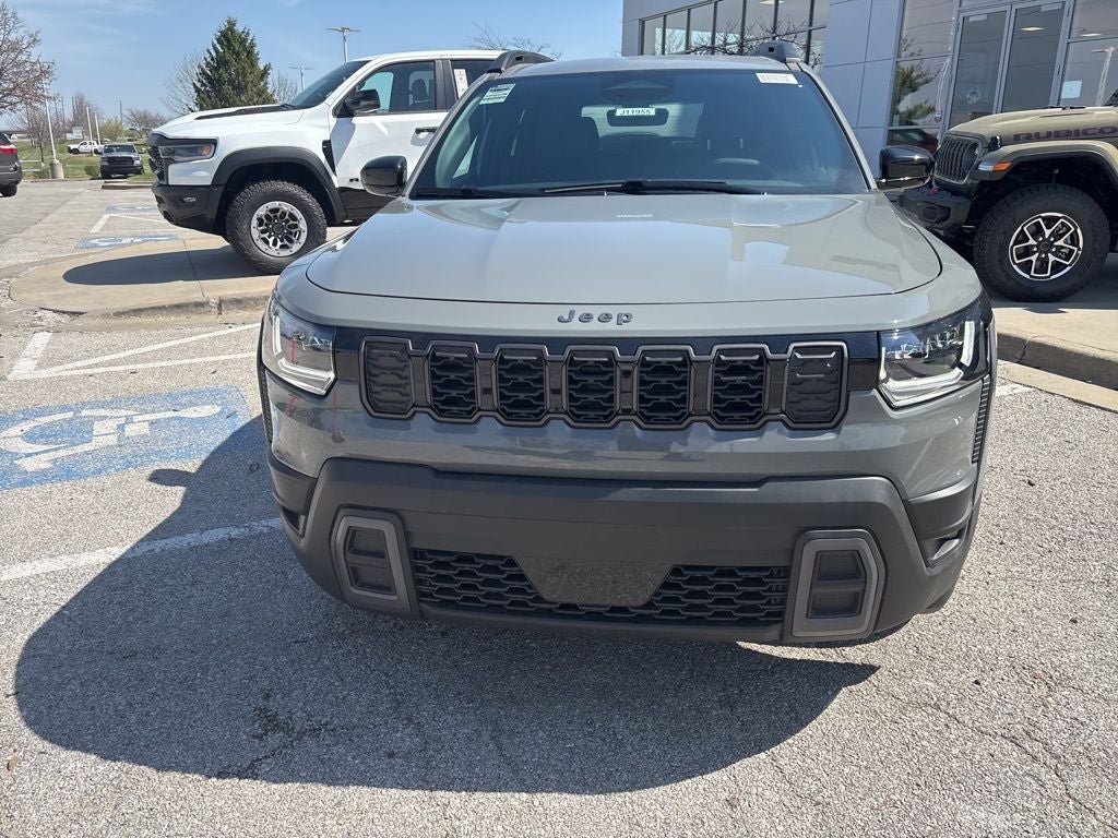 2026 Jeep Cherokee Laredo