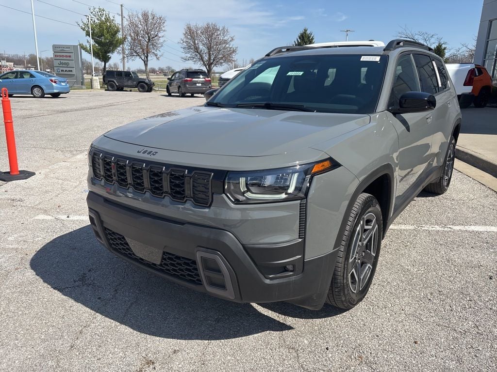 2026 Jeep Cherokee Laredo