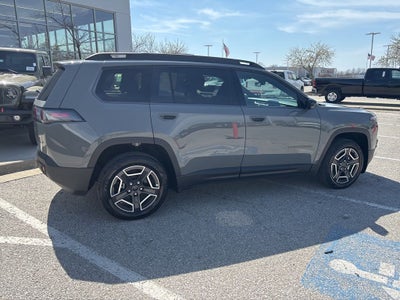 2026 Jeep Cherokee Laredo
