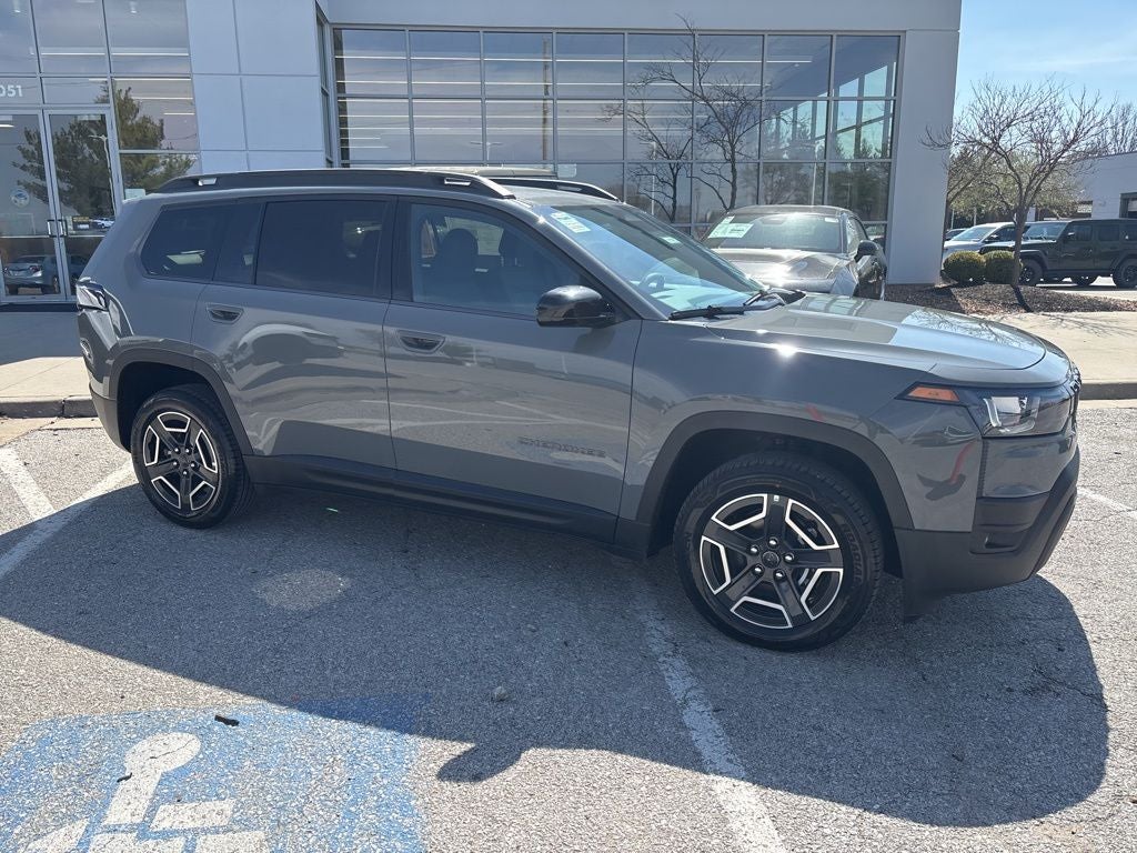 2026 Jeep Cherokee Laredo