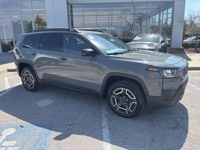 2026 Jeep Cherokee Laredo