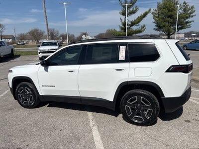 2026 Jeep Cherokee Laredo