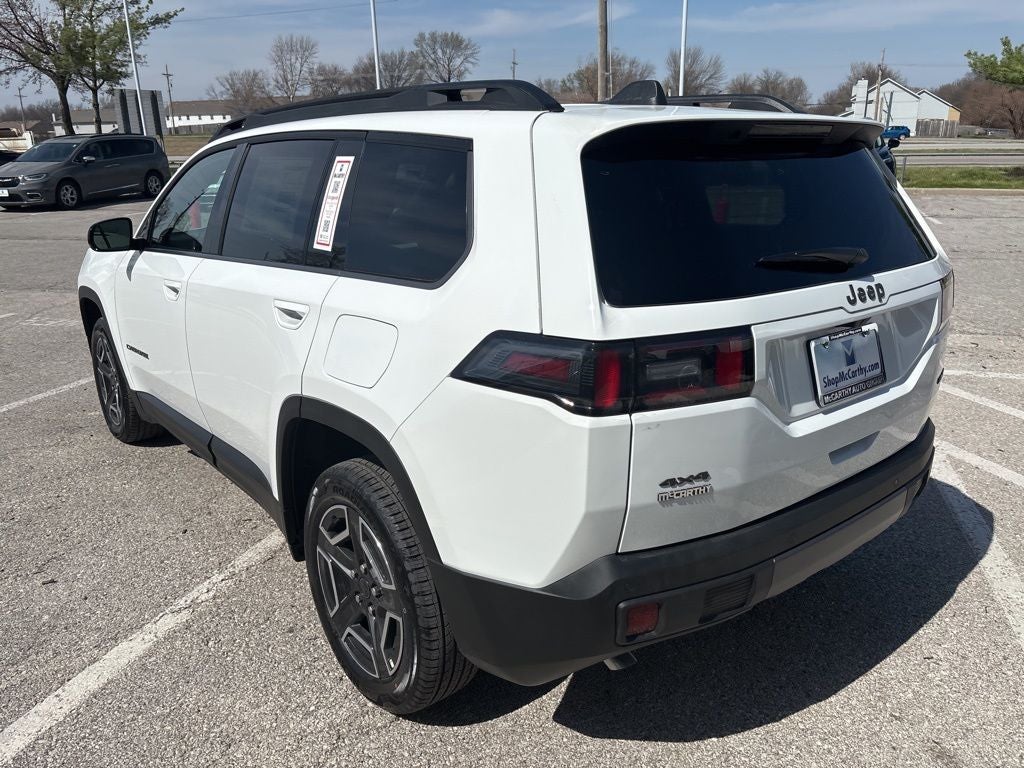 2026 Jeep Cherokee Laredo