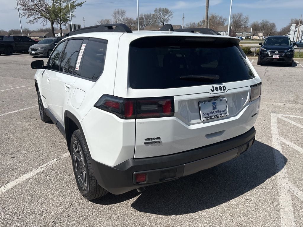 2026 Jeep Cherokee Laredo