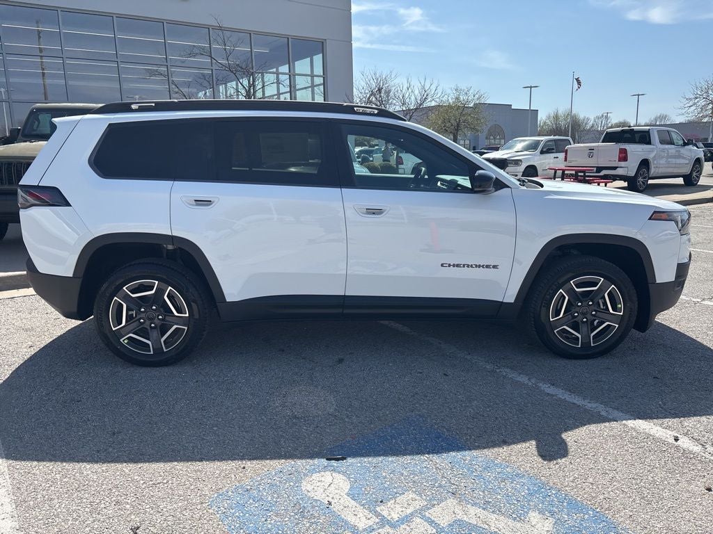 2026 Jeep Cherokee Laredo