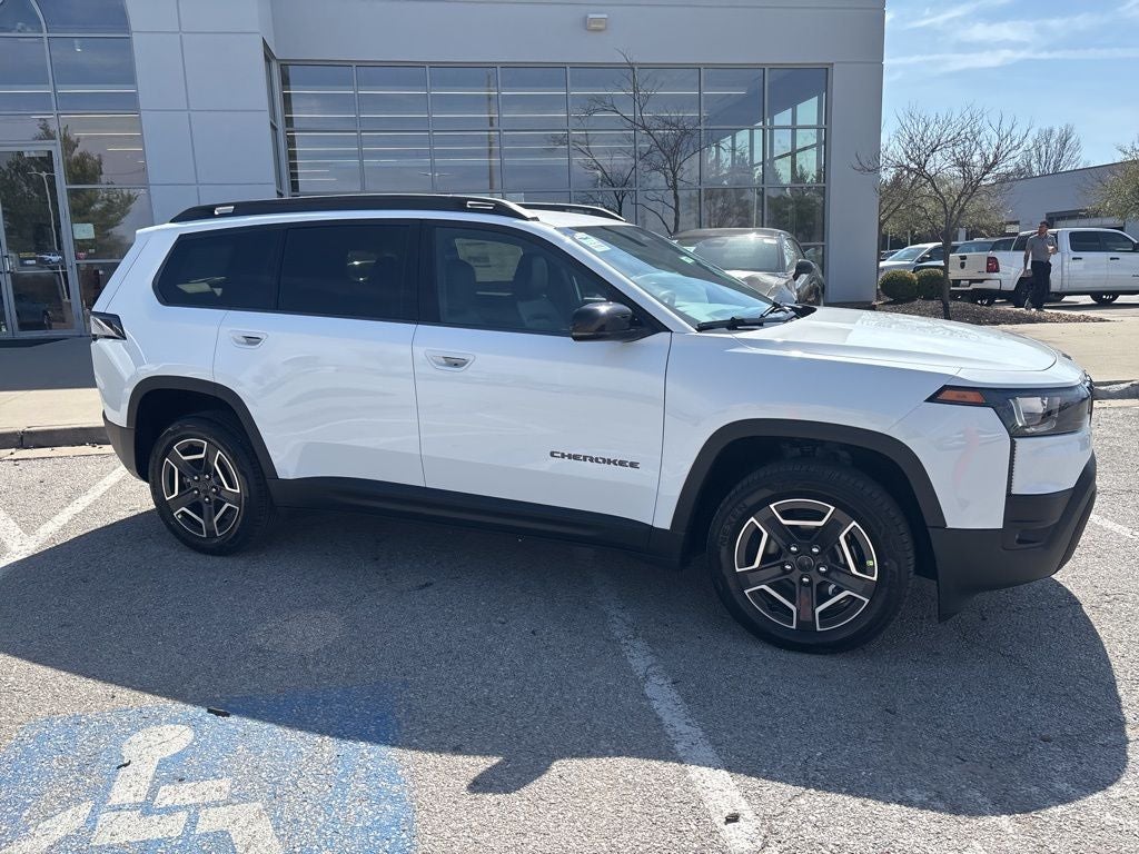2026 Jeep Cherokee Laredo