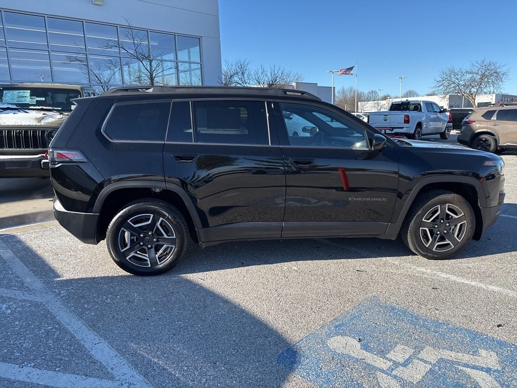 2026 Jeep Cherokee Laredo