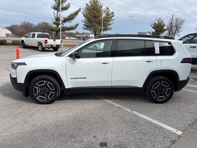 2026 Jeep Cherokee Laredo