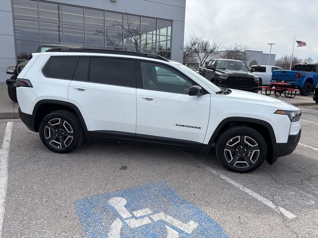 2026 Jeep Cherokee Laredo