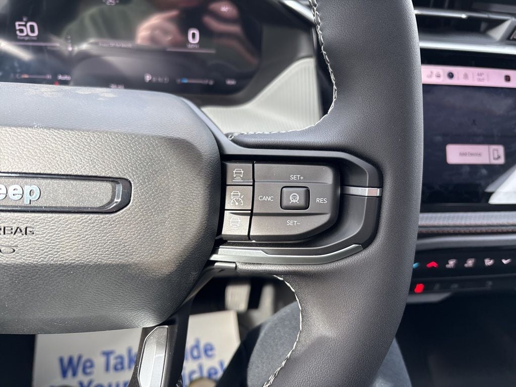 2026 Jeep Cherokee Laredo