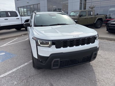 2026 Jeep Cherokee Laredo