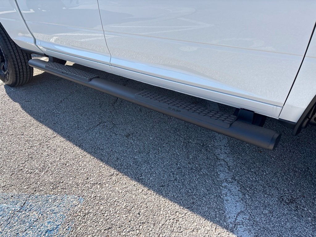 2027 RAM Ram 3500 RAM 3500 TRADESMAN CREW CAB 4X4 6'4' BOX