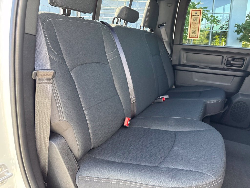 2027 RAM Ram 3500 RAM 3500 TRADESMAN CREW CAB 4X4 6'4' BOX