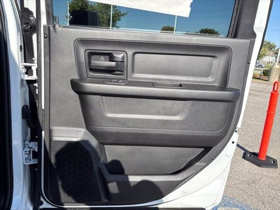 2027 RAM Ram 3500 RAM 3500 TRADESMAN CREW CAB 4X4 6'4' BOX