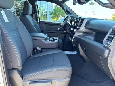 2027 RAM Ram 3500 RAM 3500 TRADESMAN CREW CAB 4X4 6'4' BOX