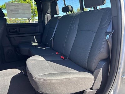 2027 RAM Ram 3500 RAM 3500 TRADESMAN CREW CAB 4X4 6'4' BOX